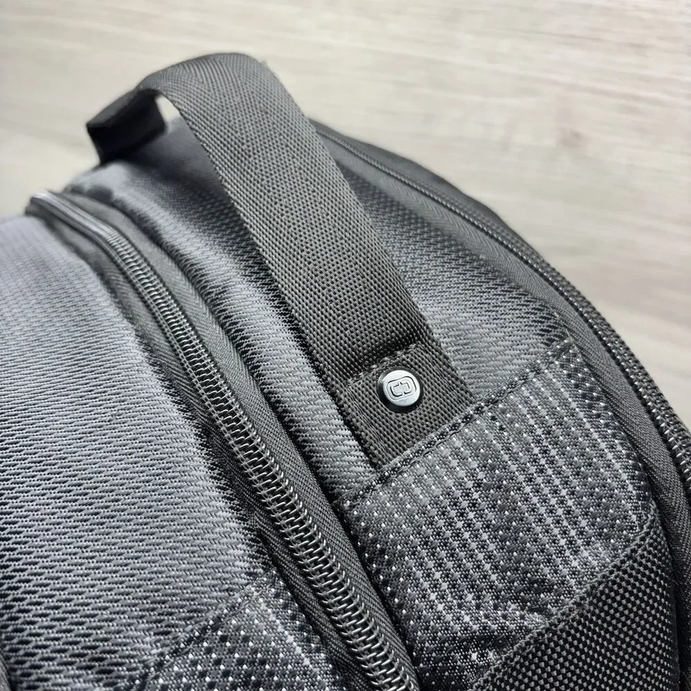 OGIO Black Branded Laptop Backpack Black Grey Padded School Travel Commuter Bag